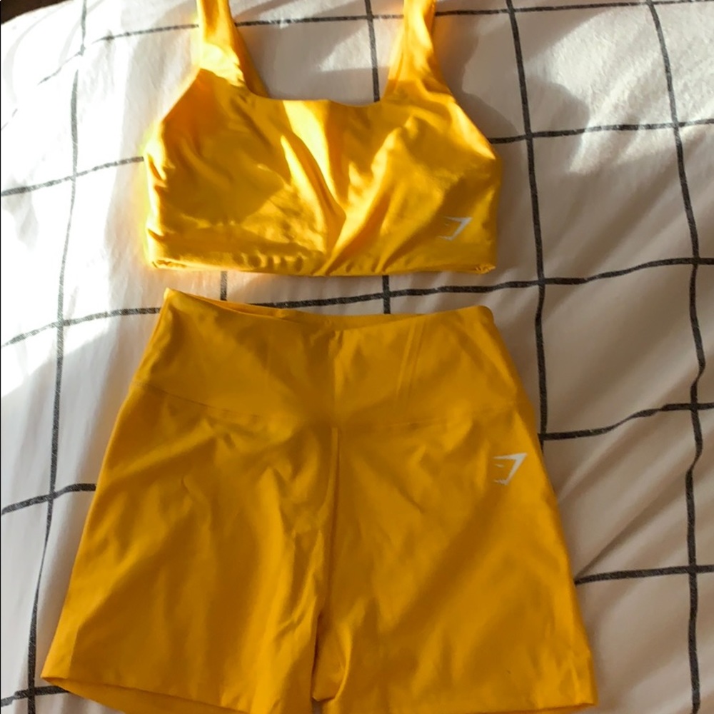 Gymshark marching yellow set